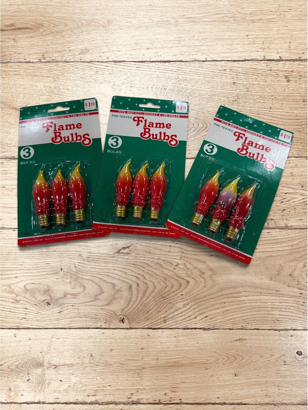 Vintage 1988 McCrory Flame Bulbs C7 Christmas Lights Retro Kitsch NOS Lot of 9